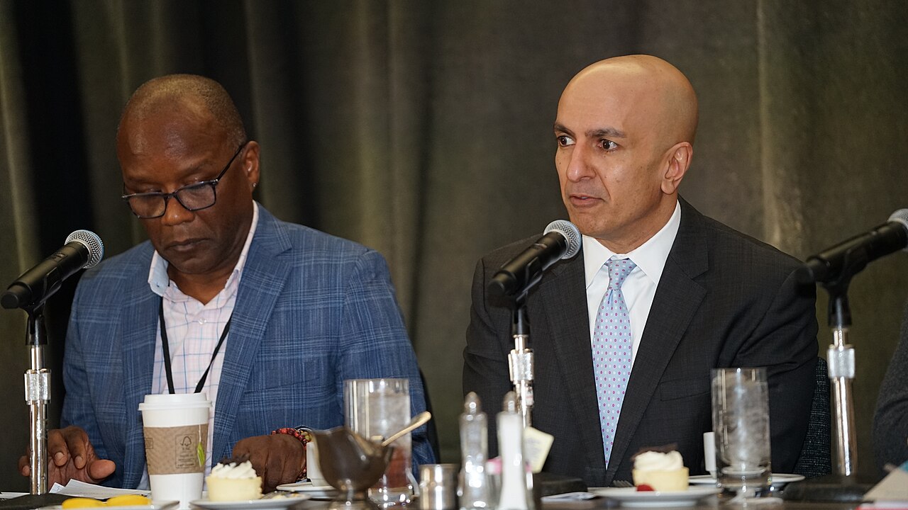 Kashkari warns longer Iran war means greater inflation impact, keeps rate cut of