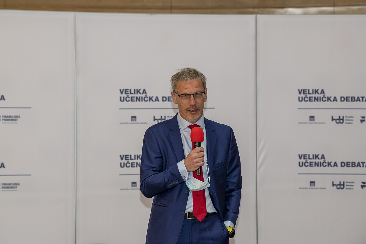 Boris Vujčić speaks on euro area economic outlook and monetary policy
