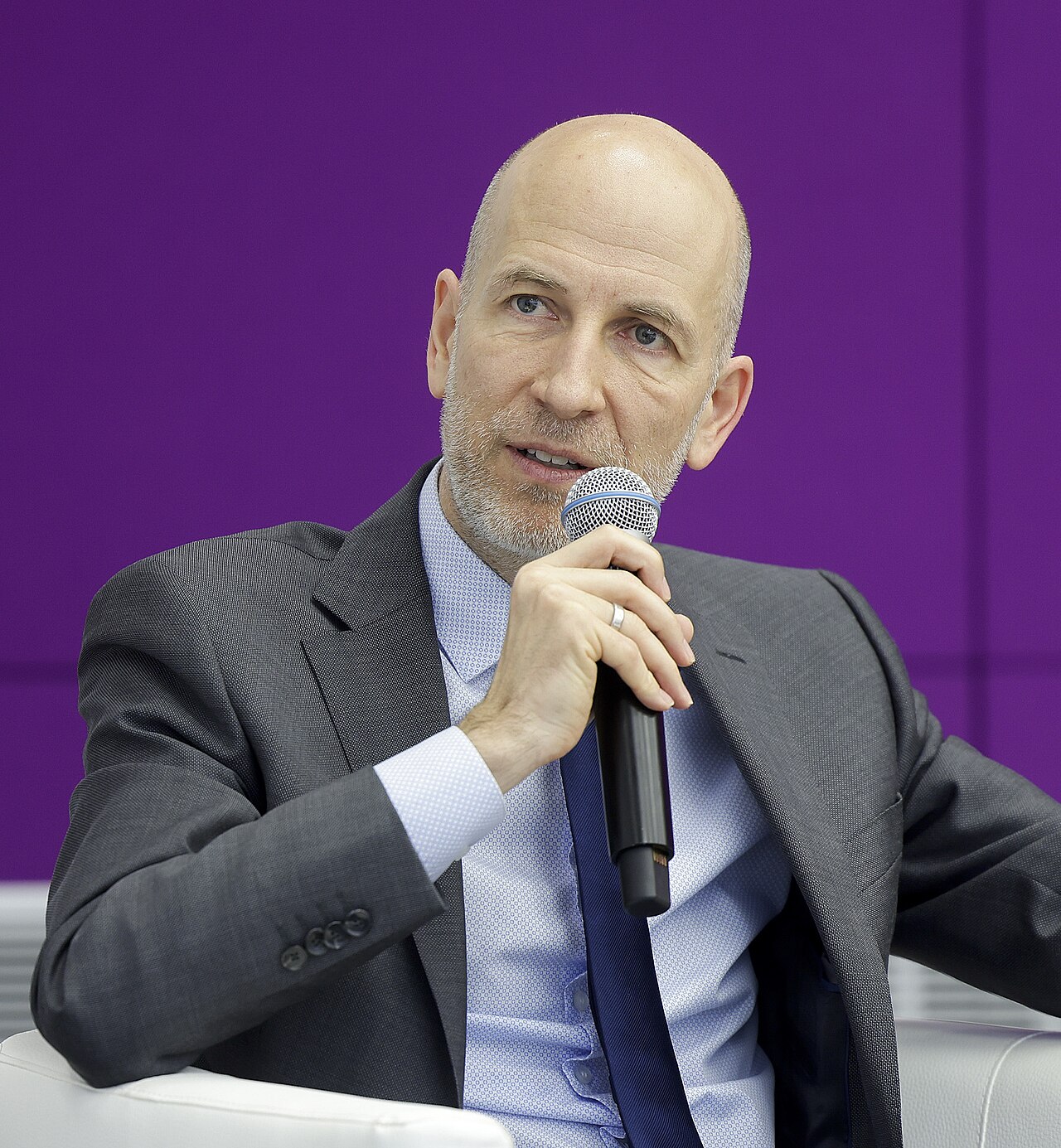 OeNB's Kocher closes Vienna conference on monetary policy trade-offs in a h
